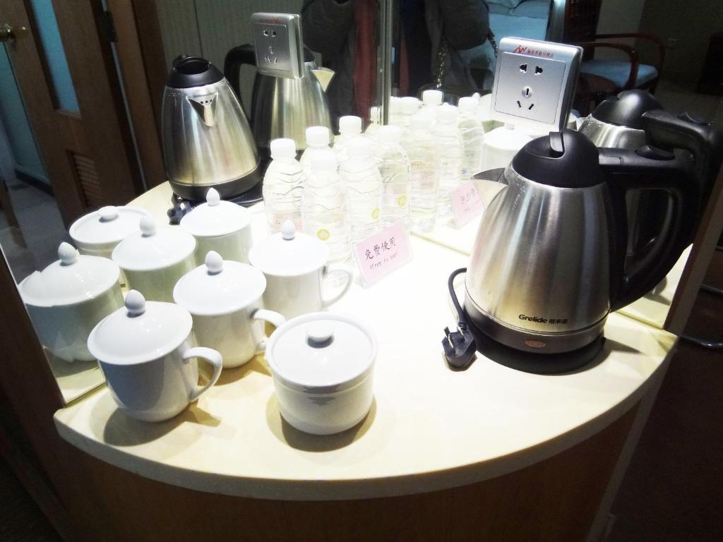 Chunshengjiang Hotel 2*