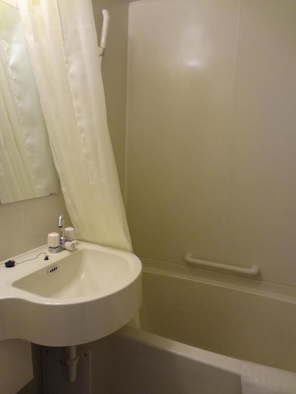 Chunshengjiang Hotel 2*