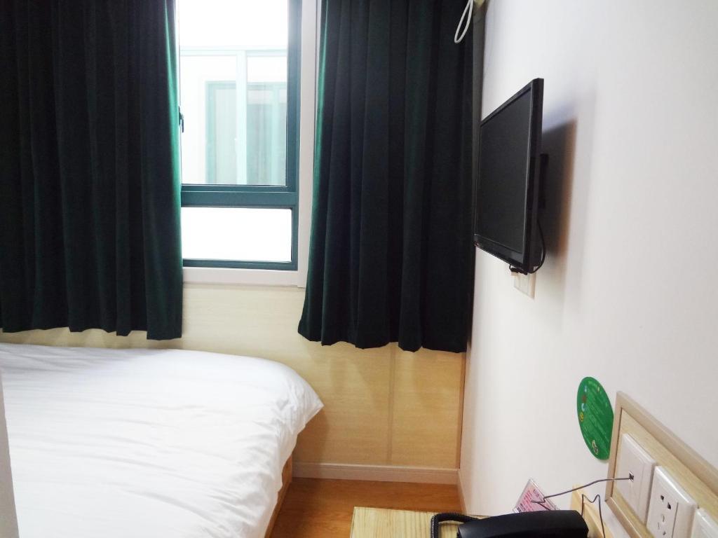 Chunshengjiang Hotel 2*
