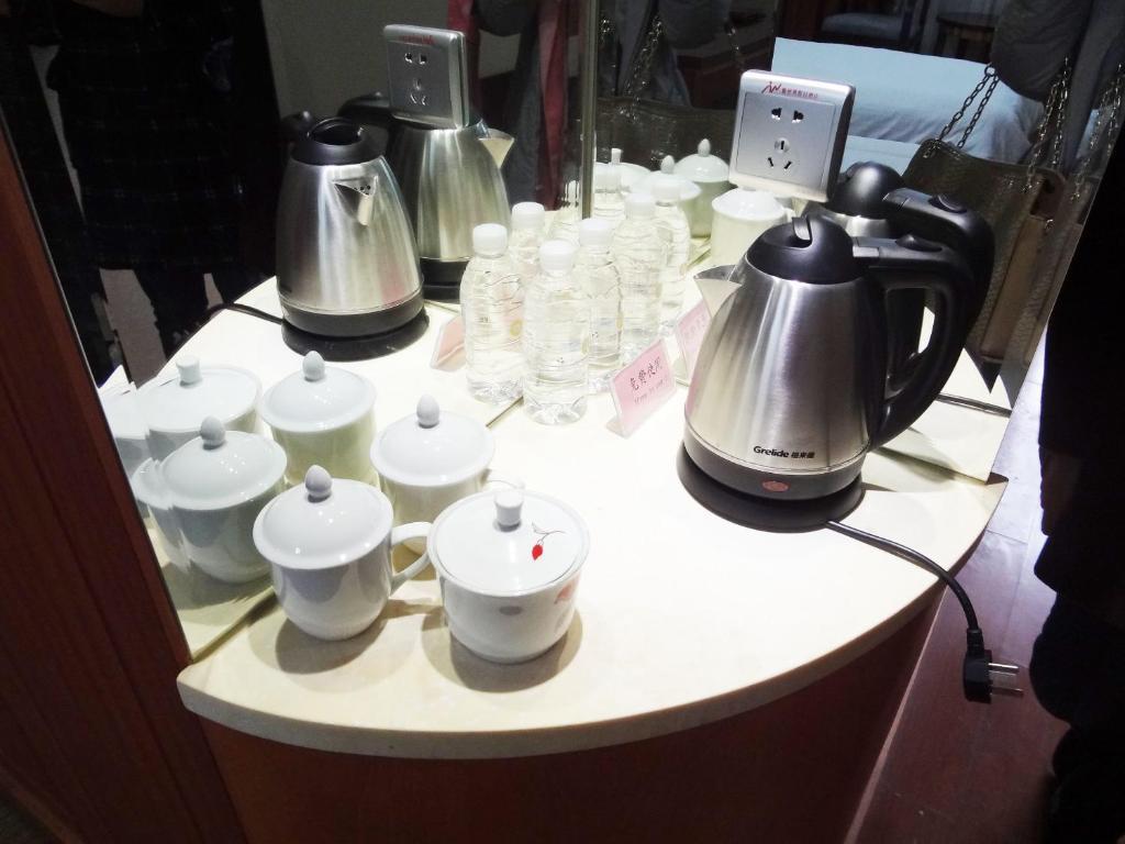 Chunshengjiang Hotel 2*